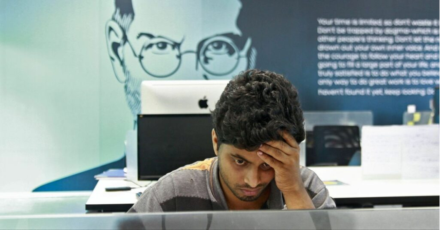 Laid Off Just 2 Days After Joining: Delhi Man’s Story Sparks Startup Culture Debate