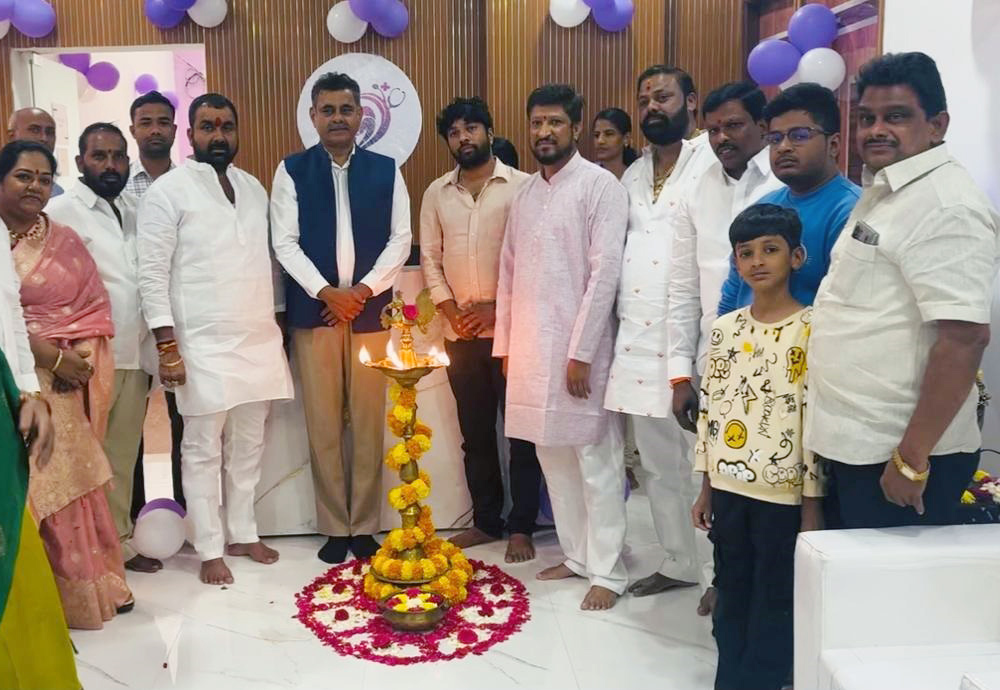 Chevella MP Konda Vishweshwar Reddy inaugurated Leela Specialty Clinics
