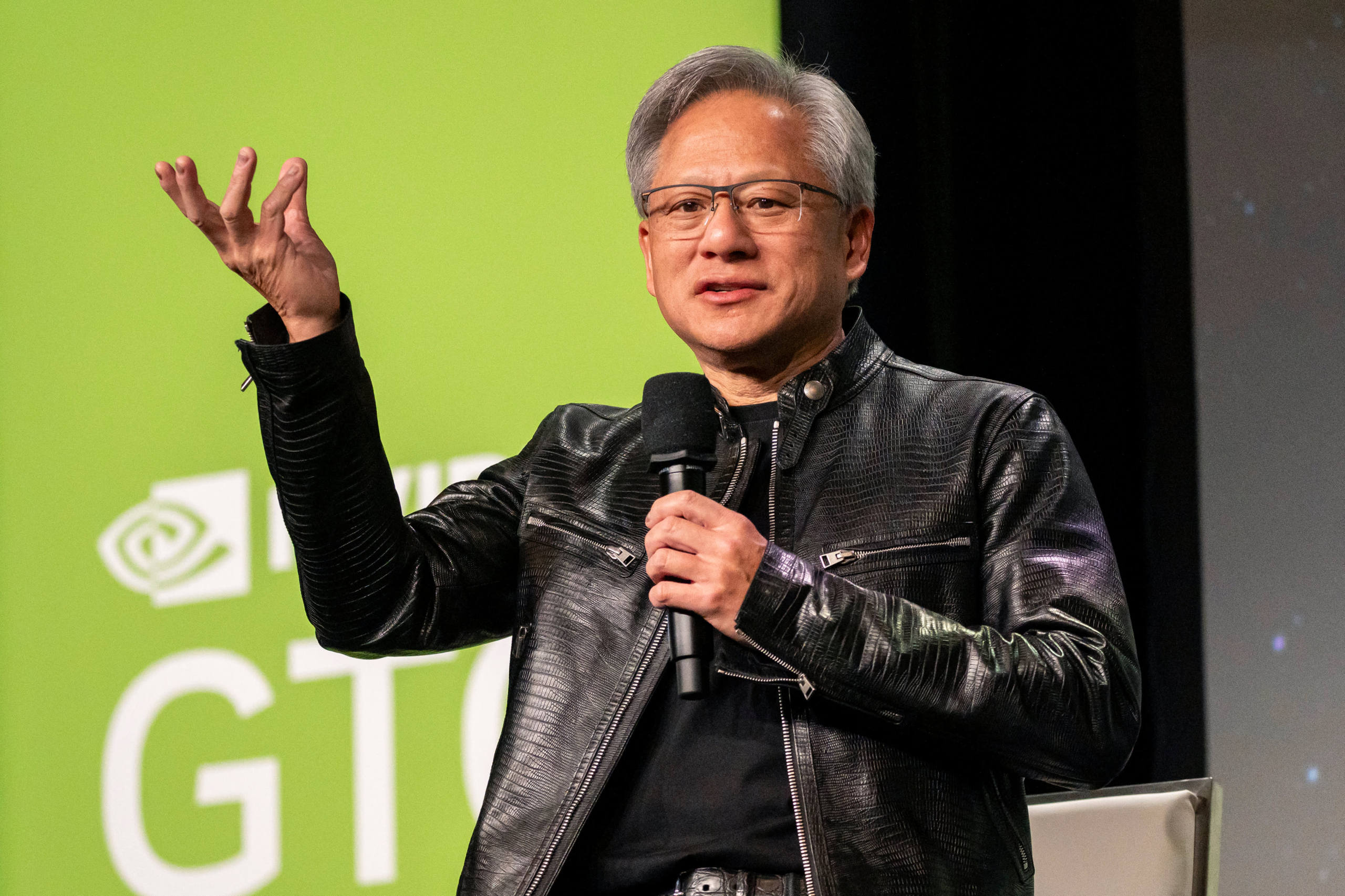 Nvidia’s PE Drops to 7-Year Low Amid War Concerns and AI Uncertainty